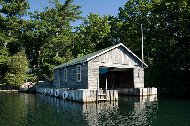 Why Boat Houses Are a Great Investment for Boat Owners